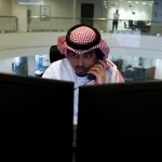 Abu Dhabi hits record peak; STC weighs on Saudi index – Reuters