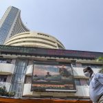 Markets slip into red on fear of hawkish Fed, down 2.5% in two sessions – Business Standard